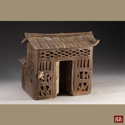 Han dynasty green glazed pottery housea